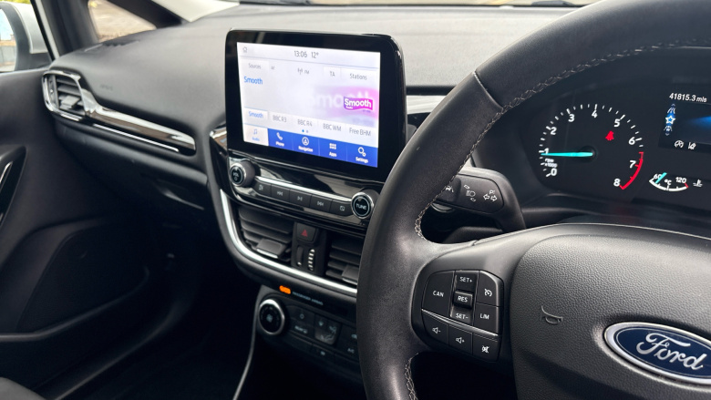 Ford Fiesta 1.0 EcoBoost Titanium 5dr Petrol Hatchback